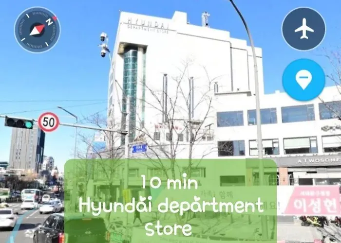 Arex Hongik Station 3Min